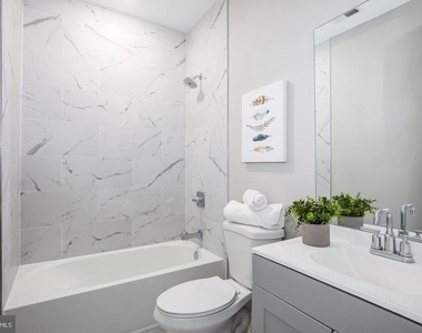 505 Kennedy Street Nw - Photo Thumbnail 4