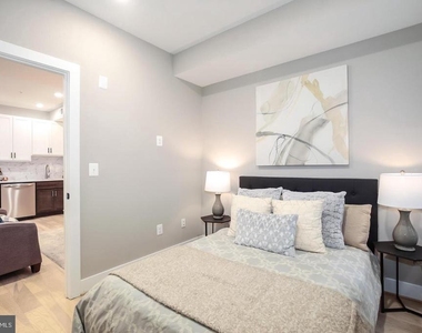 505 Kennedy Street Nw - Photo Thumbnail 3