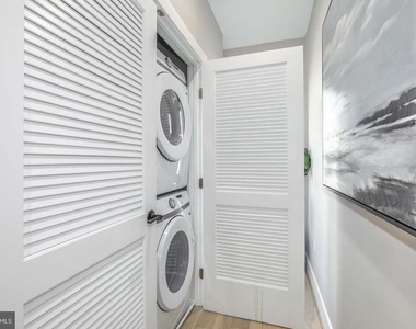 505 Kennedy Street Nw - Photo Thumbnail 6