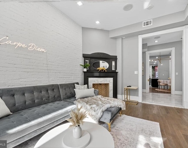 5 New York Avenue Nw - Photo Thumbnail 1