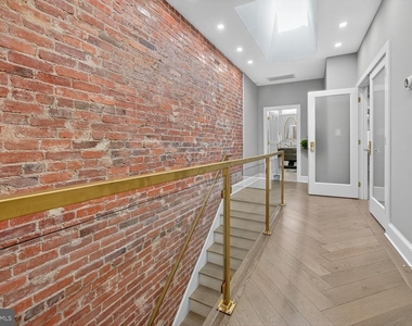 5 New York Avenue Nw - Photo Thumbnail 8