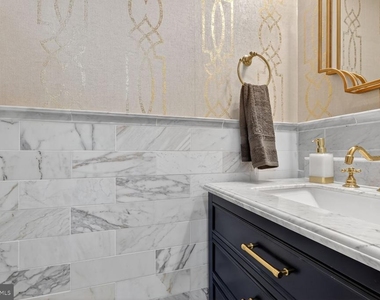 5 New York Avenue Nw - Photo Thumbnail 7