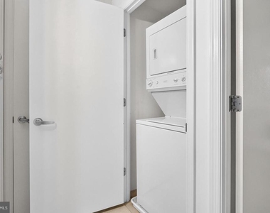 355 I Street Sw - Photo Thumbnail 21
