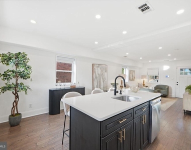 4302 Martin Luther King Jr Avenue Sw - Photo Thumbnail 6