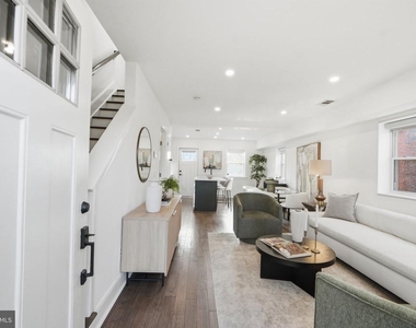 4302 Martin Luther King Jr Avenue Sw - Photo Thumbnail 1
