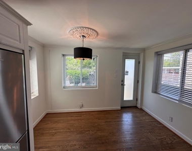 128 35th Street Ne - Photo Thumbnail 8