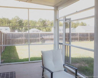 5913 Fuchsia Court - Photo Thumbnail 31