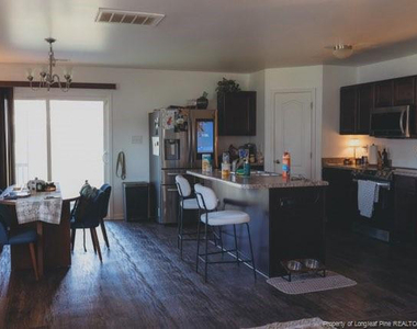 5913 Fuchsia Court - Photo Thumbnail 18