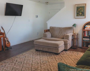 5913 Fuchsia Court - Photo Thumbnail 22