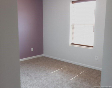 5913 Fuchsia Court - Photo Thumbnail 6