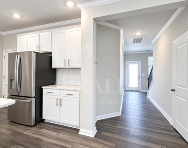 2336 Chert Lane - Photo Thumbnail 16