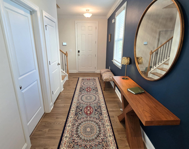 1913 Rosedale Ridge Avenue - Photo Thumbnail 6