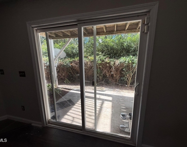 213 Broadgait Brae Road - Photo Thumbnail 40