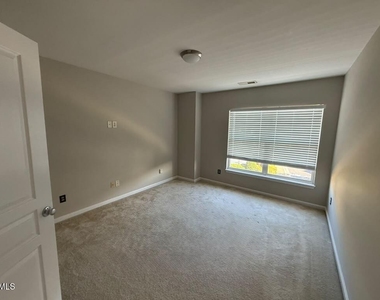 213 Broadgait Brae Road - Photo Thumbnail 27