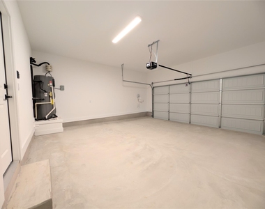 206 Kislingbury Ln - Photo Thumbnail 14