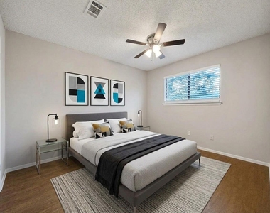8329 Fathom Cir - Photo Thumbnail 13