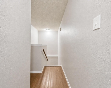 8329 Fathom Cir - Photo Thumbnail 19