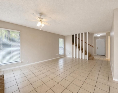 8329 Fathom Cir - Photo Thumbnail 29