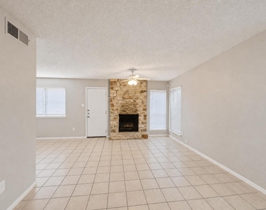 8329 Fathom Cir - Photo Thumbnail 27