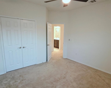 9107 Golden Leaf Dr - Photo Thumbnail 26