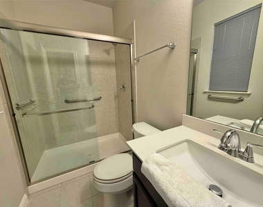 457 Star Thistle St - Photo Thumbnail 4