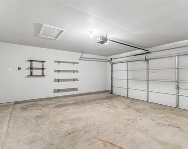 505 Washington Square Dr - Photo Thumbnail 27