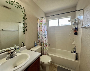 14313 Alderminster Ln - Photo Thumbnail 7