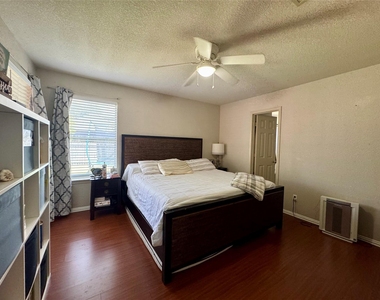 14313 Alderminster Ln - Photo Thumbnail 1