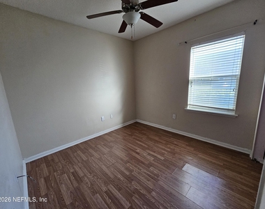 6935 Ortega Woods Drive - Photo Thumbnail 20