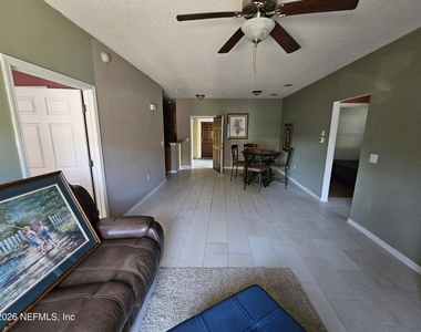 6935 Ortega Woods Drive - Photo Thumbnail 9