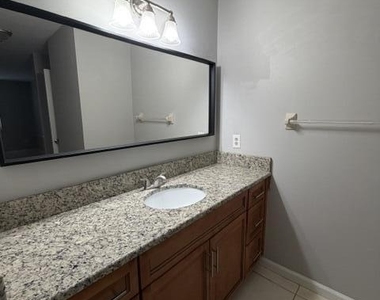 3046 Blue Heron Drive S - Photo Thumbnail 9