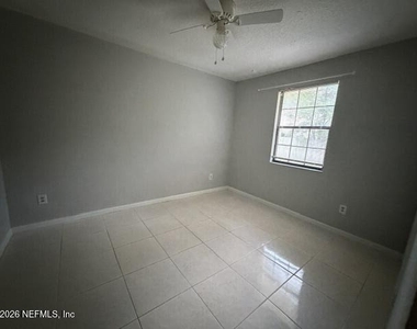 3046 Blue Heron Drive S - Photo Thumbnail 12