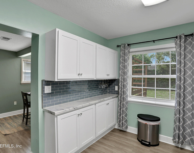2870 Ernest Street - Photo Thumbnail 10
