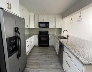 141 Abaco Way - Photo Thumbnail 29