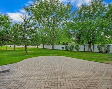 11611 Douglas Avenue - Photo Thumbnail 4