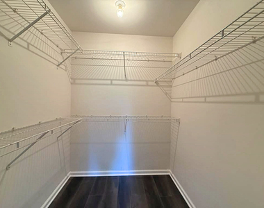 1661 Carmel Court - Photo Thumbnail 18