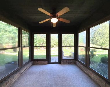 1661 Carmel Court - Photo Thumbnail 12