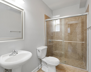 7363 N Ashland Boulevard - Photo Thumbnail 10