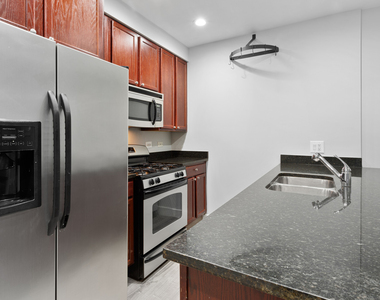 7363 N Ashland Boulevard - Photo Thumbnail 3