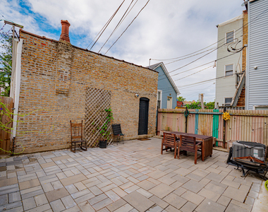 1618 N Rockwell Street - Photo Thumbnail 22