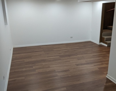 822 Skokie Boulevard - Photo Thumbnail 11