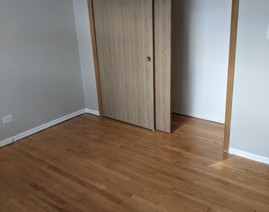 822 Skokie Boulevard - Photo Thumbnail 8