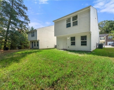 2383 Hackamore Drive - Photo Thumbnail 18