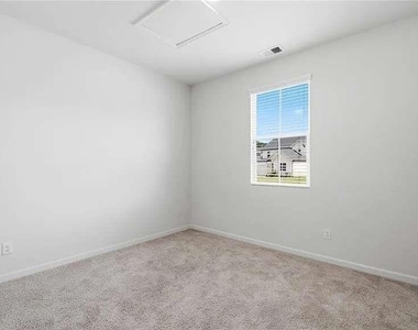 384 Summerwood Lane - Photo Thumbnail 21