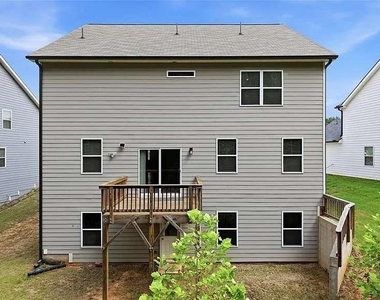 384 Summerwood Lane - Photo Thumbnail 24