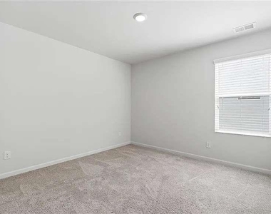 384 Summerwood Lane - Photo Thumbnail 20