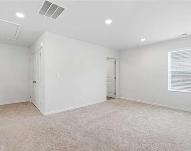 384 Summerwood Lane - Photo Thumbnail 15