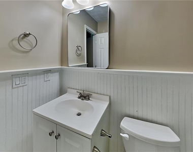 350 Ivy Mill Court - Photo Thumbnail 16