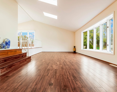 409 Hillcrest Lane - Photo Thumbnail 2