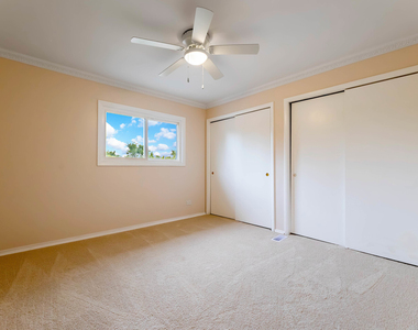 409 Hillcrest Lane - Photo Thumbnail 9